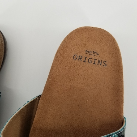 Earth Origins | NWOT Orra Snake Slip On Sandals - Picture 6 of 8